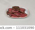 sliced roast beef 111031090