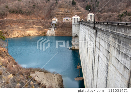Shimankawa dam in winter Shimankawa dam in winter 111031471