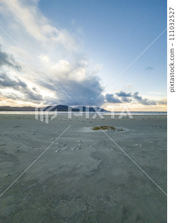 Sand storm at Dooey beach by Lettermacaward in County Donegal - Ireland 111032527