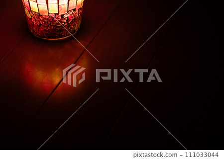 candle light shining in the dark candle light shining in the dark 111033044