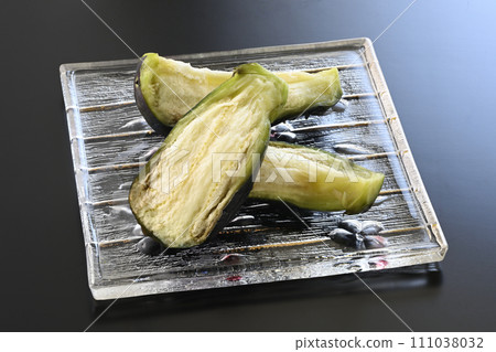 Water eggplant 111038032