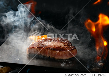 火焰肉牛排 111039782