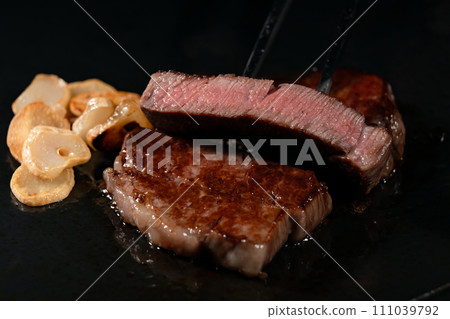 Steak meat iron plate Steak meat iron plate 111039792