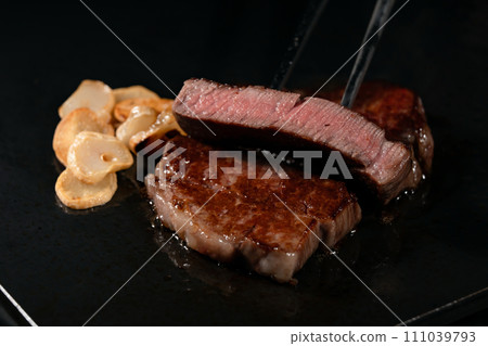 牛排肉鐵板 牛排肉鐵板 111039793