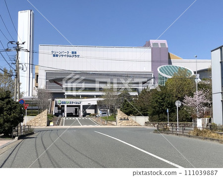 Rinkai 3R Station, Higashi Ward, Fukuoka City Rinkai 3R Station, Higashi Ward, Fukuoka City 111039887