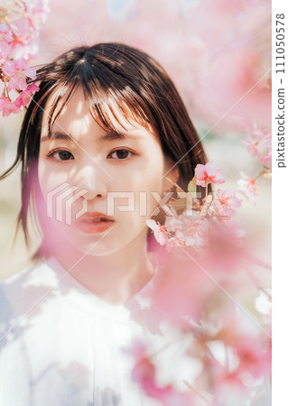 Women Beauty Sakura Women Beauty Sakura 111050578