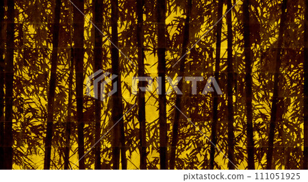 金色屏風上繪製的竹林剪影，Rinpa風格的sumi-e藝術 111051925