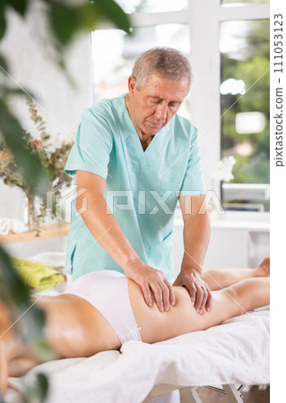anti-cellulite massage 111053123