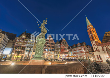 Frankfurt Germany time lapse, night city skyline at Romer old town square 111053850