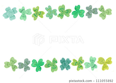 兩排三葉草和一排兩個四葉草的插圖,以找到用透明水彩繪製的好運 兩排三葉草和一排兩個四葉草的插圖,以找到用透明水彩繪製的好運 111055892