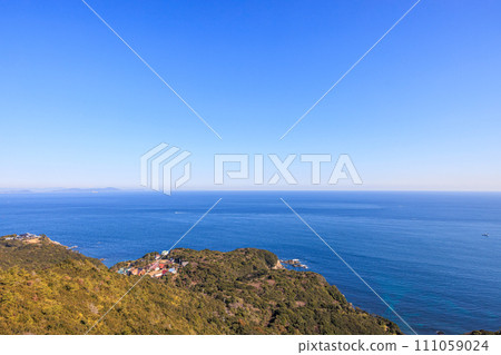 從三重縣鳥羽市鳥羽展望台眺望的景色 從三重縣鳥羽市鳥羽展望台眺望的景色 111059024