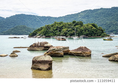Abraao beach on big island Ilha Grande in Angra dos Reis, Rio de Janeiro, Brazil 111059411