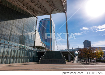 Makuhari Messe selected as one of the top 100 public buildings (Chiba City, Chiba Prefecture) 111059726