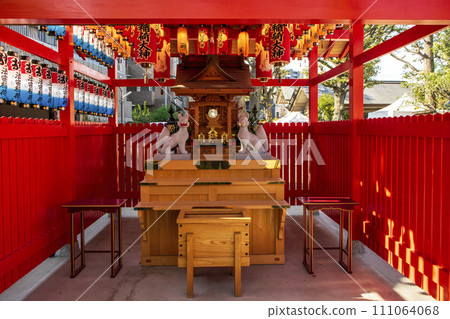 Shinagawa-ku, Tokyo: Jakubo Shrine, Homitsu Inari Shrine, Japan's Three Great Sacred Sites Shinagawa-ku, Tokyo: Jakubo Shrine, Homitsu Inari Shrine, Japan's Three Great Sacred Sites 111064068