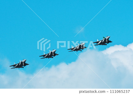 Fall 2023 Komatsu Air Base Air Festival 4-plane F15 formation flight 111065237