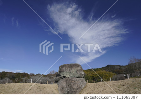 Asuka Village Ishibutai Tumulus Blue Sky 111065397