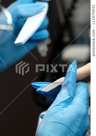 Edge Nail Detailing with Electric Tool 111070932