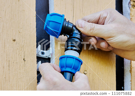 Compression clamping elbow for external water supply Compression clamping elbow for external water supply 111075882