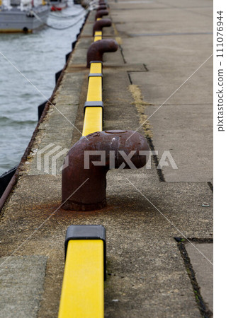 Mooring pillar at Sakata Port 111076944