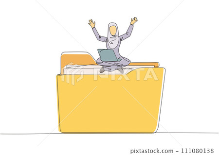 Single one line drawing Arabian businesswoman sitting on big folder icon putting her laptop on thighs raising her hands up. A place to store work data. Business file management. Continuous line design 111080138