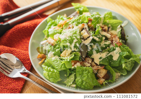 凱撒沙拉 111081572