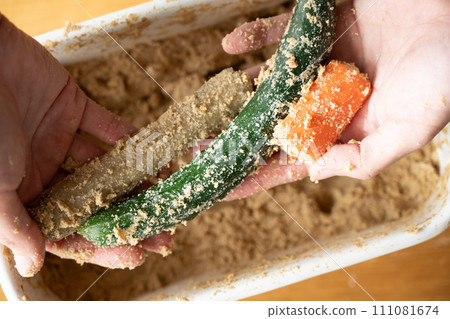 米糠醬菜、米糠醬菜、發酵食品 米糠醬菜、米糠醬菜、發酵食品 111081674