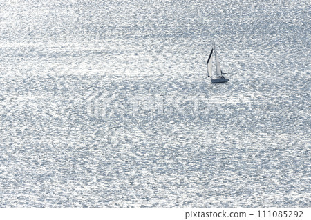 Sea of light 111085292