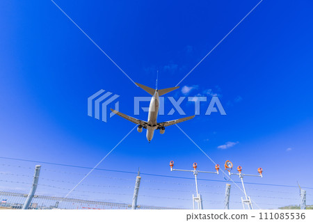 "Airplane" Boeing Boeing 737-800 (737NG) 111085536