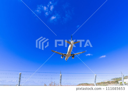 "Airplane" Airbus Airbus A320 (A320ceo) 111085653