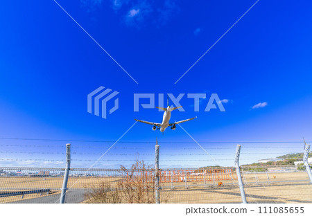 "Airplane" Airbus Airbus A320 (A320ceo) 111085655