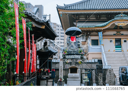 Nov 26 2023 Sugamo shrine in Tokyo during the day Nov 26 2023 Sugamo shrine in Tokyo during the day 111088765