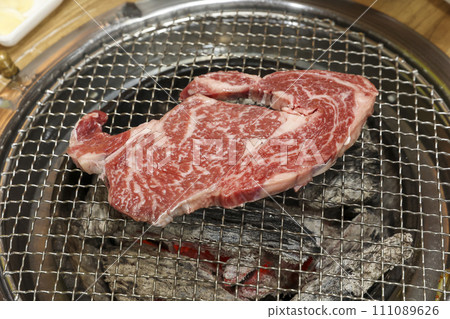 Korean beef raw sirloin bbq Korean beef raw sirloin bbq 111089626
