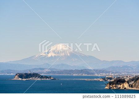 [Kanagawa Prefecture] Mt. Fuji and Shonan cityscape 111089825