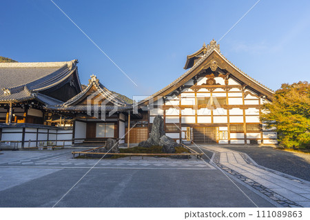 秋天的京都、嵯峨嵐山、天龍寺、九里和秋葉 秋天的京都、嵯峨嵐山、天龍寺、九里和秋葉 111089863