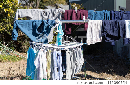 Hang out the laundry 111090754