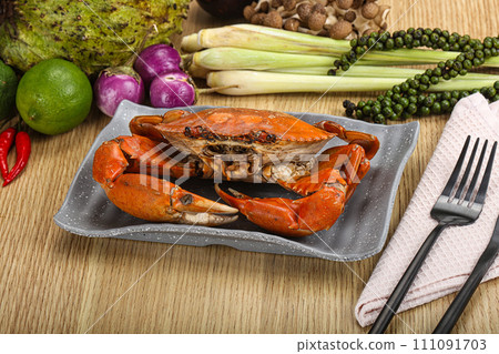 Delicous luxury steamed red crab Delicous luxury steamed red crab 111091703