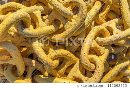The old yellow chain background The old yellow chain background 111092353