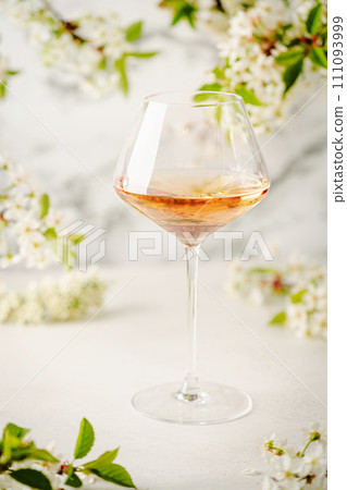 Rose wine glass 111093999