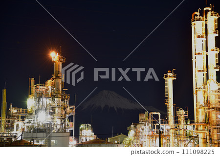 Fuji under the moon and night view of factories <Fuji City> Fuji under the moon and night view of factories <Fuji City> 111098225
