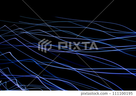 Sound waves in the dark Sound waves in the dark 111100195