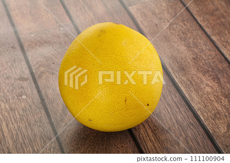 Fresh yellow sweet tropical Pomelo Fresh yellow sweet tropical Pomelo 111100904