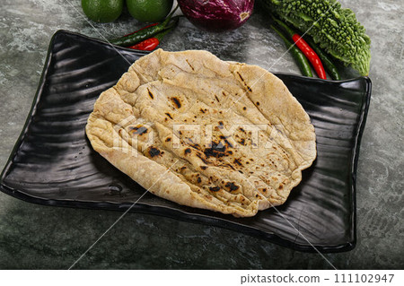 Indian traditional tandori bread - Roti Indian traditional tandori bread - Roti 111102947