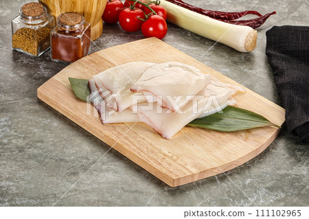 Fresh raw squid for cooking 111102965