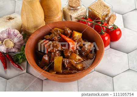 Homemade beef hungarian goulash with potato 111105754