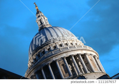 倫敦聖保羅大教堂 111107657