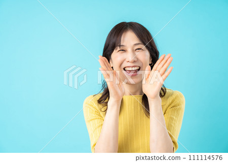 Smiling middle-aged woman, beautiful middle-aged woman, wife Smiling middle-aged woman, beautiful middle-aged woman, wife 111114576