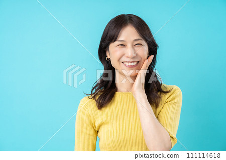 Middle-aged woman, beautiful middle-aged woman, wife Middle-aged woman, beautiful middle-aged woman, wife 111114618