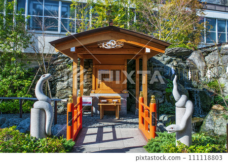 Shinagawa-ku, Tokyo: Jakubo Shrine, Shiroja Benzaitensha, Shiroja Japan's Three Great Sacred Sites Shinagawa-ku, Tokyo: Jakubo Shrine, Shiroja Benzaitensha, Shiroja Japan's Three Great Sacred Sites 111118803