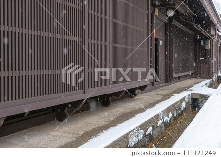 240124 Old townscape z080 111121249