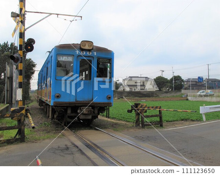 A retro train running on the Choshi Electric Railway 111123650